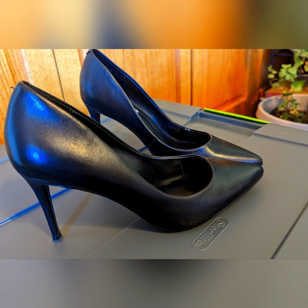 Black heels